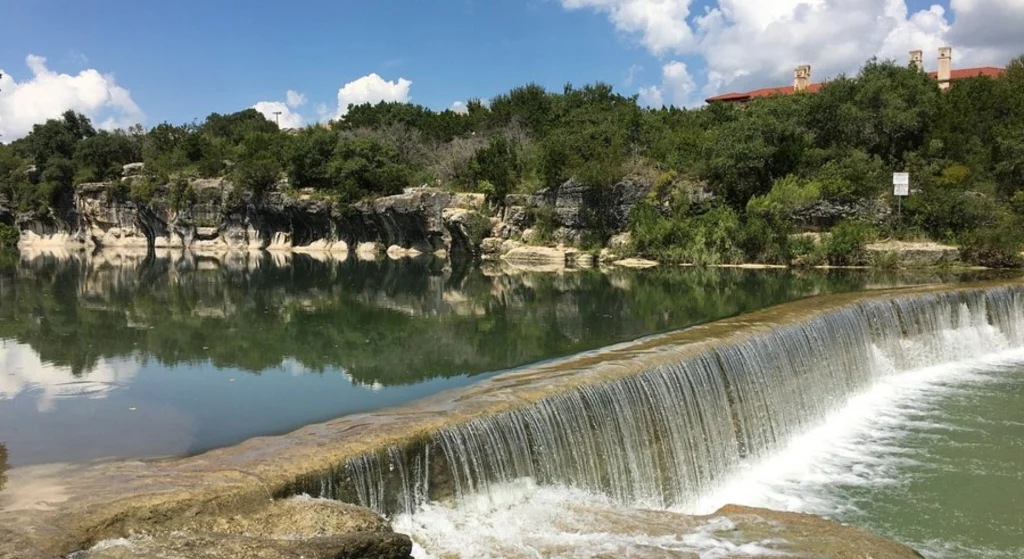 Blue Hole Park Georgetown, a quiet riverside hidden gem near Austin