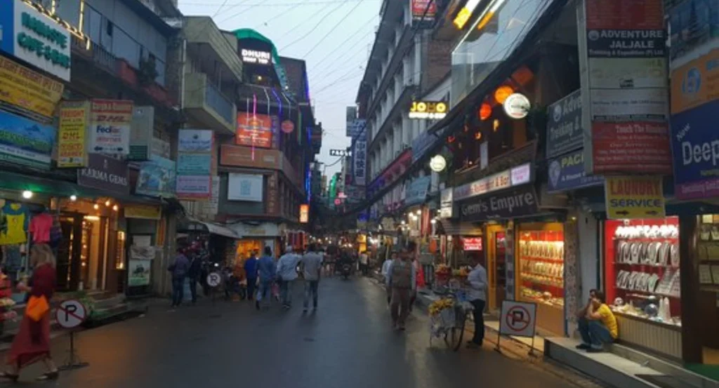 Thamel Kathmandu street market – best place for shopping and nightlife in Kathmandu